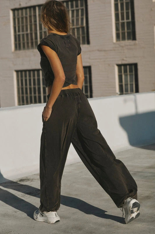 Loose-Fit-Bottom1